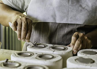Изготовитель капов